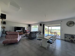  Maison � vendre 7 pi�ces 218 m�