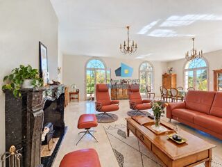 Maison à vendre 11 pièces 488 m²