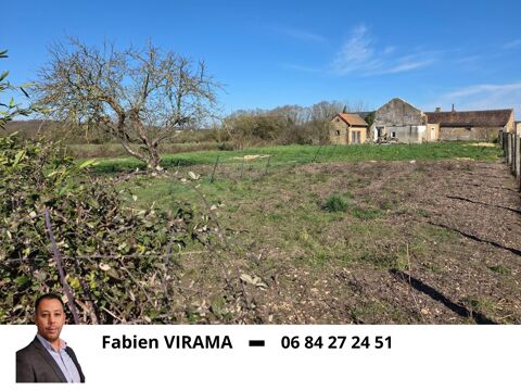 TERRAIN DE 1649 M&sup2; AVEC BATI EXISTANT A RECONSTRUIRE 60500 37330 Souvigné