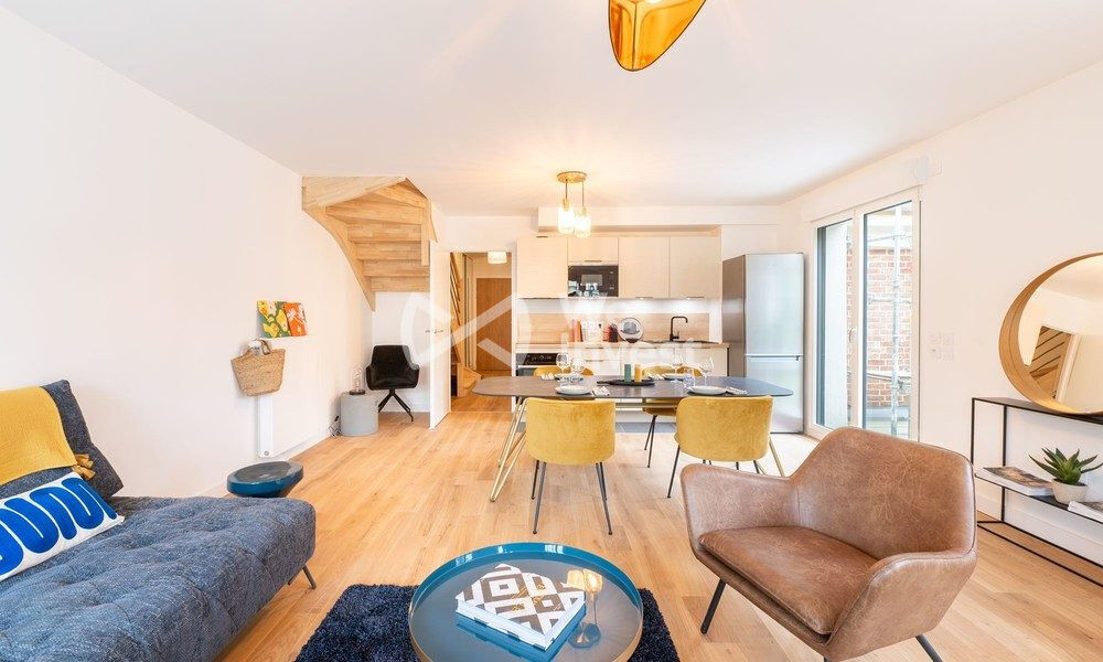 Spacieux T3 duplex lumineux  Dernier étage  Livraison imm