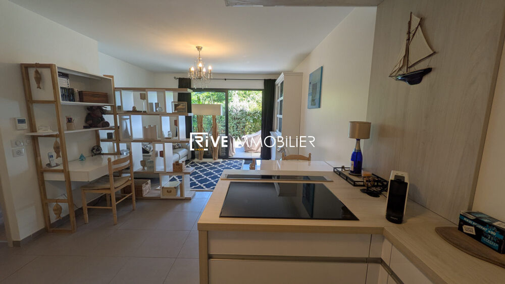 EVIAN-LES-BAINS. Centre-ville. T2 de 44 m² à 310 000€