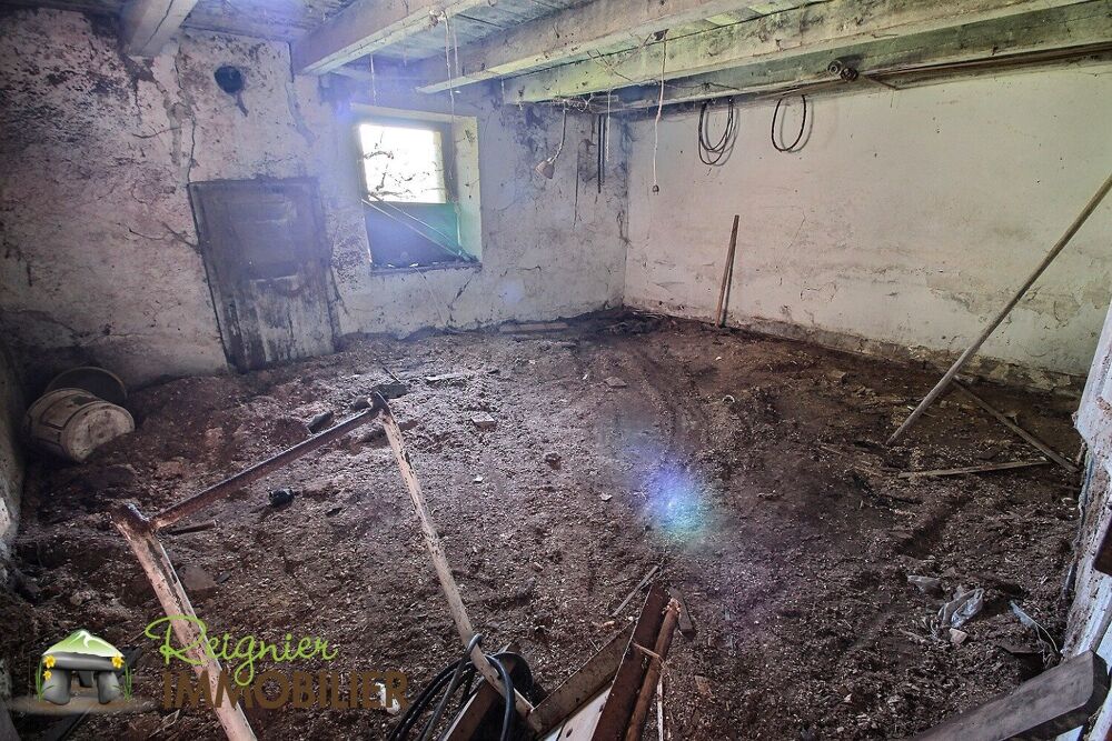 AUTHENTIQUE FERME SAVOYARDE À RÉNOVER  TERRAIN DE 1 612 m²
