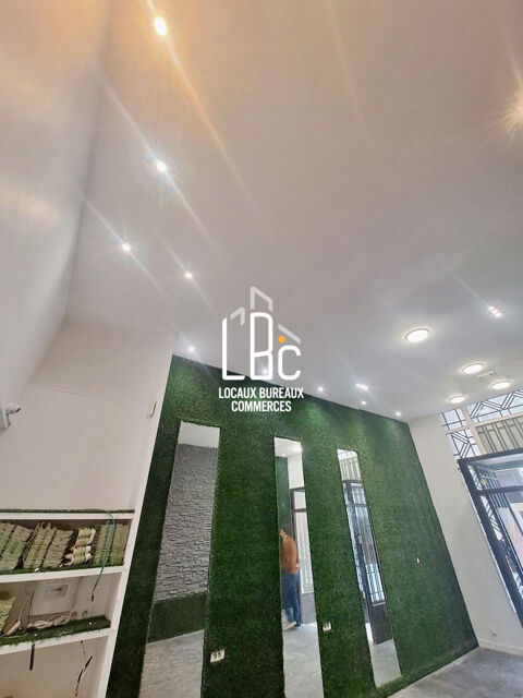   Nantes Graslin - Local commercial 35 m² à louer 