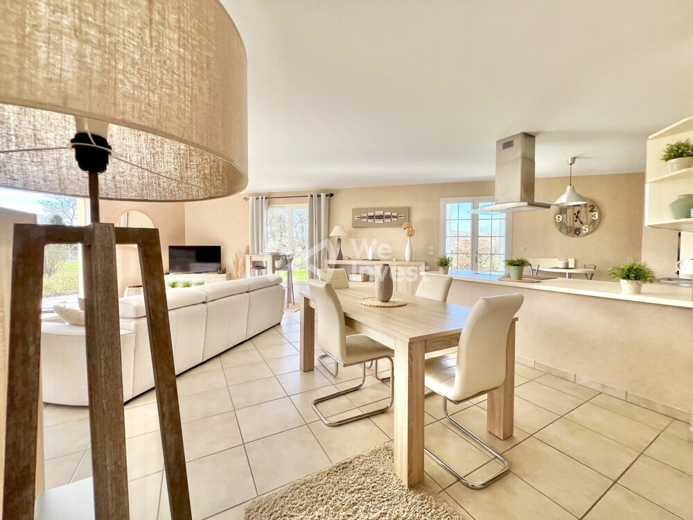 Villa de type 5 de plain-pied, 133 m2 habitables, dépendance, j