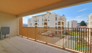  Appartement � vendre 4 pi�ces 84 m�