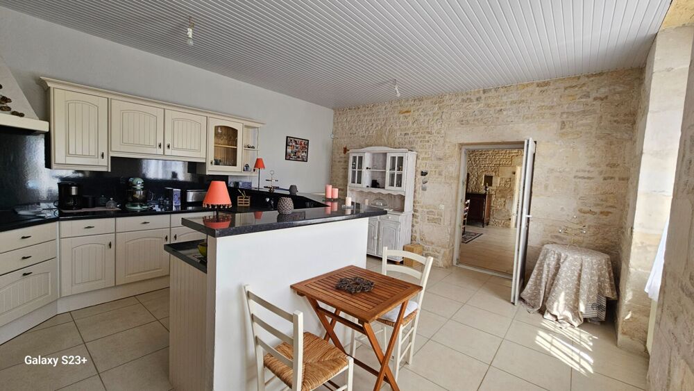 � vendre  Maison Aiffres (79230)