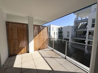  Appartement à louer 2 pièces 42 m²