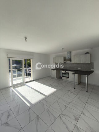  Appartement à louer 3 pièces 62 m²