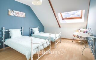  Maison  vendre 9 pices 220 m