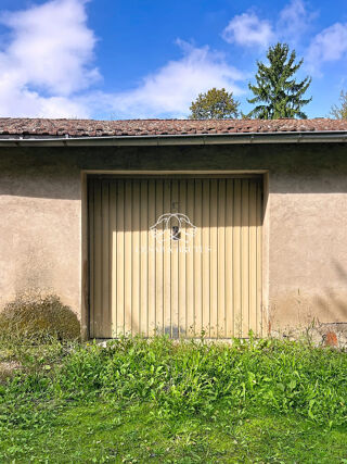  Parking / Garage à vendre 120 m²