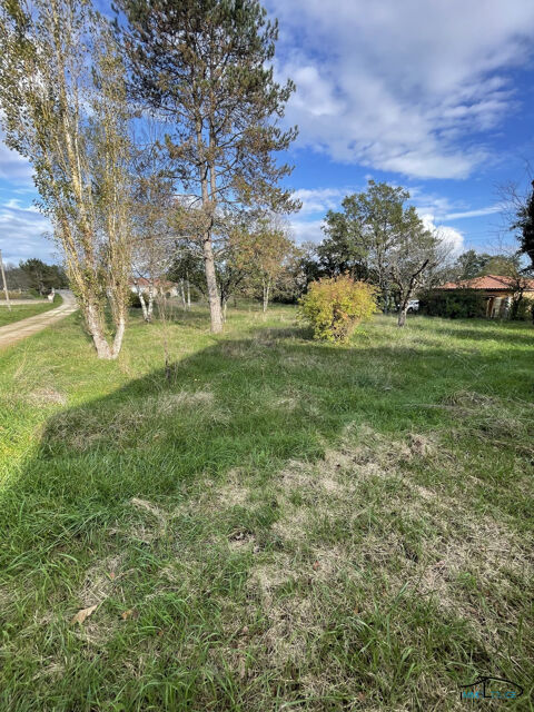   TERRAIN CONSTRUCTIBLE 1877m² - VILLEFRANCHE DE ROUERGUE 