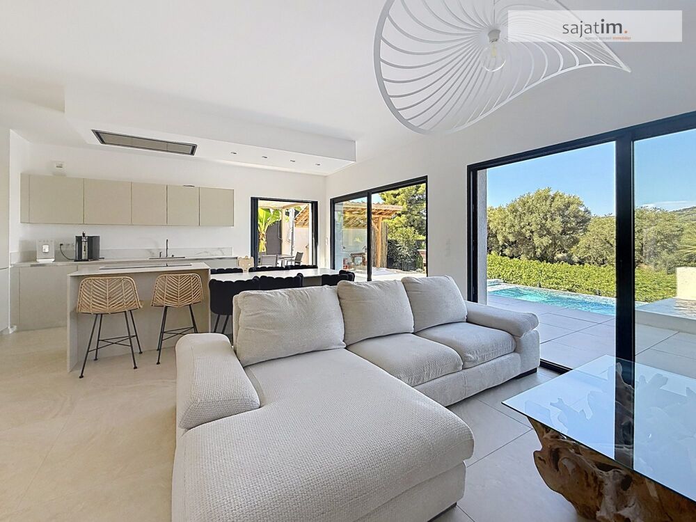 Maison 4 pièces 99 m² · à Le Castellet · 99 m² · 715 000 €