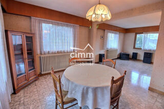  Maison � vendre 5 pi�ces 195 m�