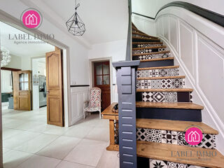  Maison � vendre 10 pi�ces 200 m�