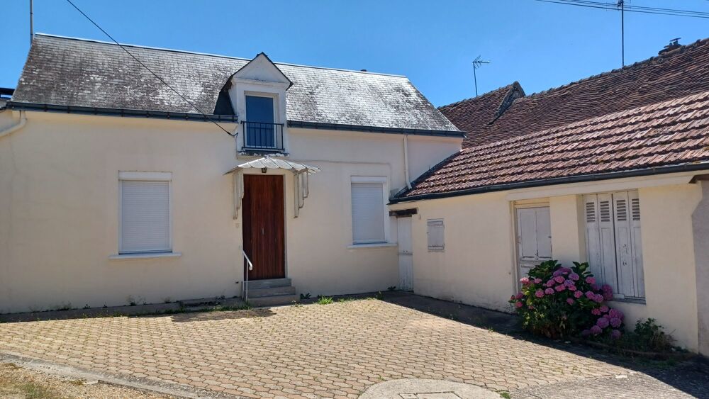 Ancienne de bourg avec terrain et garage et en plain-pied !