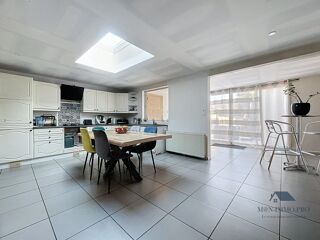  Maison  vendre 5 pices 144 m