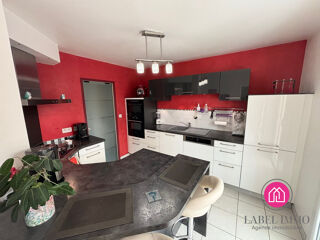  Maison � vendre 8 pi�ces 125 m�