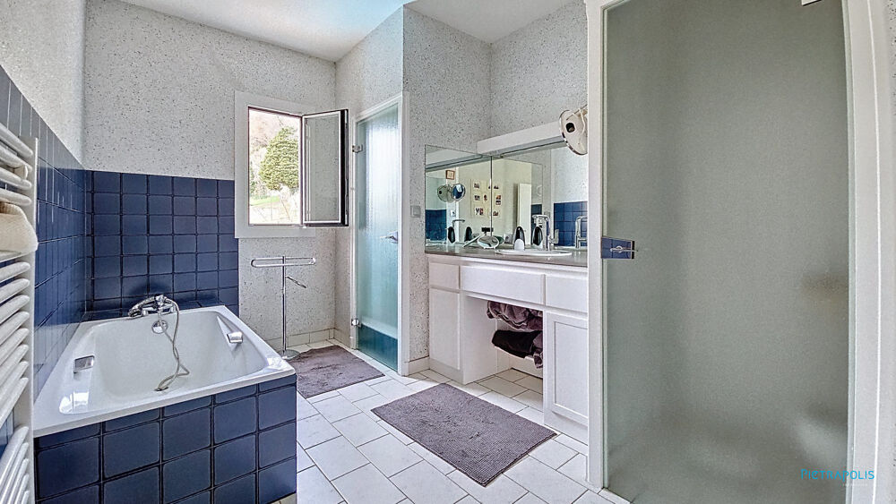 � vendre  Maison Condrieu (69420)