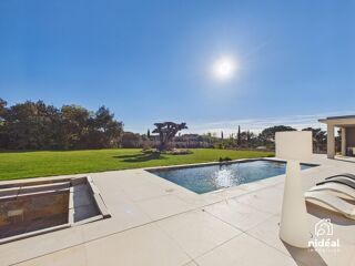  Maison � vendre 6 pi�ces 205 m�