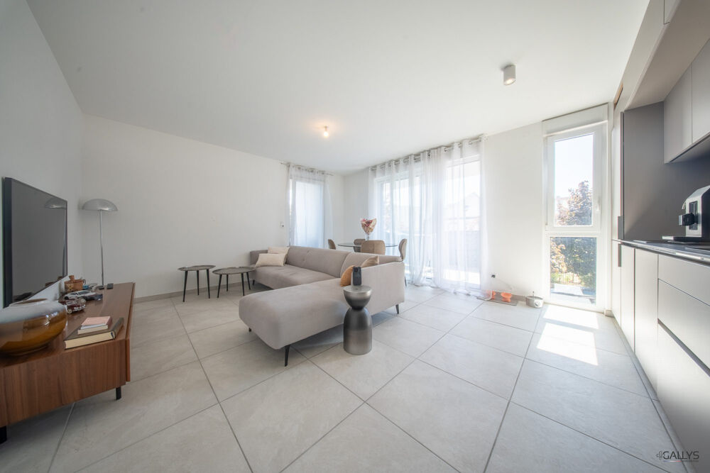 Beau T3 récent avec grande Terrasse