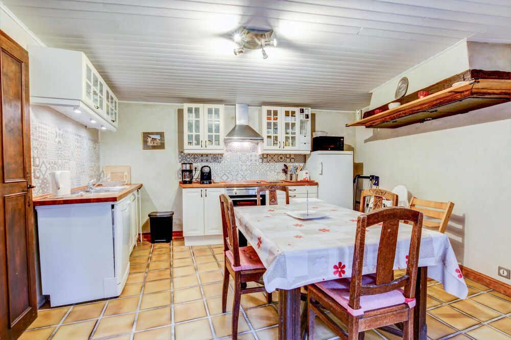 à vendre  Maison Prévessin-Moëns (01280)