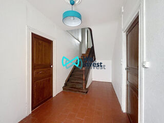  Maison à louer 5 pièces 152 m²