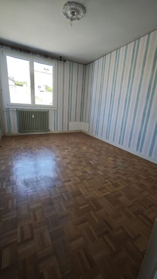  Appartement � vendre 4 pi�ces 74 m�