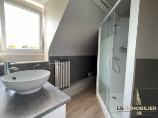  Appartement à louer 2 pièces 43 m²