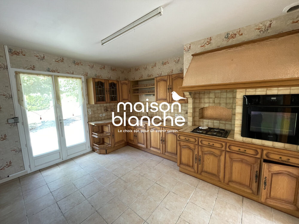 Vente Maison Maison de Plain-Pied avec dépendance Bonzac