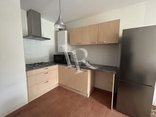  Appartement à louer 2 pièces 40 m²