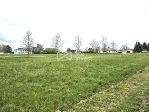   Terrain constructible 12000m² 