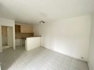  Appartement à louer 2 pièces 36 m²
