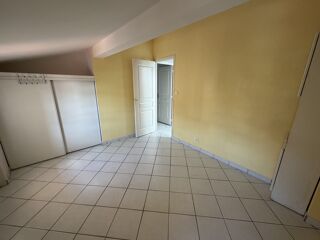  Appartement à louer 3 pièces 70 m²