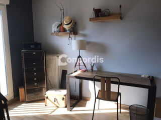  Appartement à louer 3 pièces 74 m²