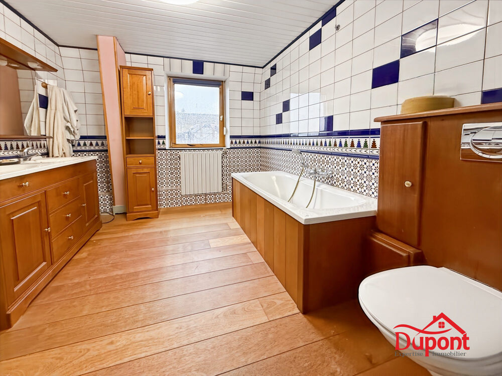 Maison de 200m2 habitable à Givet