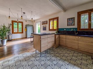  Maison � vendre 8 pi�ces 194 m�