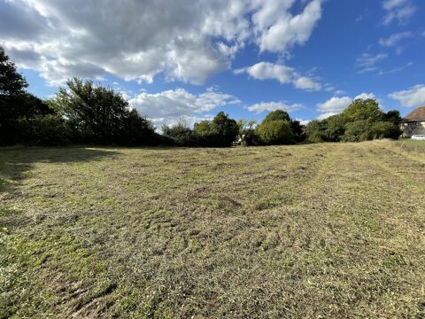Terrain constructible dans le bourg 25000 24440 Ste sabine born