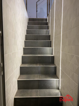  Maison � vendre 6 pi�ces 212 m�