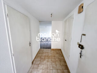  Appartement à louer 1 pièce 34 m²