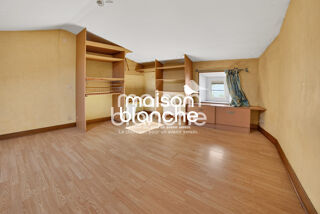  Immeuble à vendre 127 m²