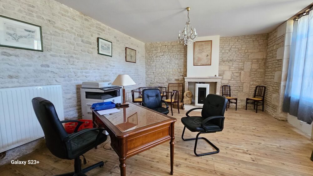 � vendre  Maison Aiffres (79230)