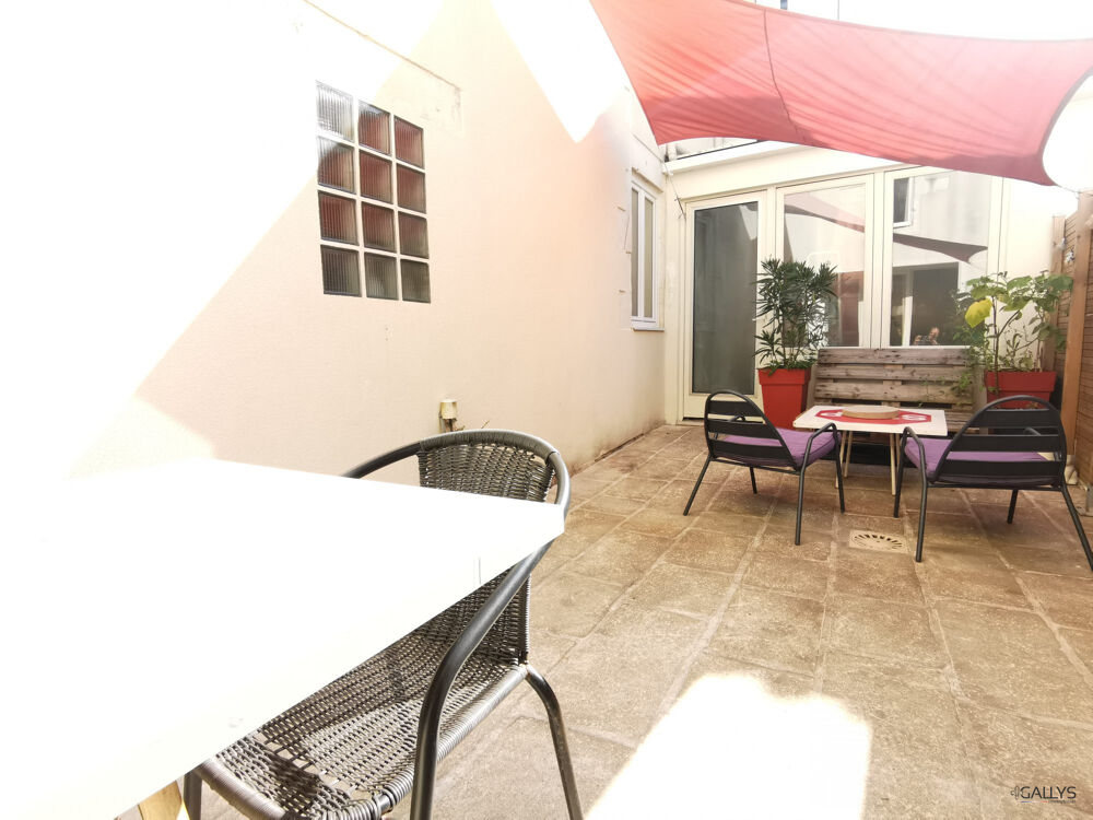 Appartement rénové avec patio  Hyper-centre de Saujon