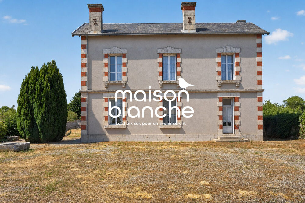 Maison en pierre et brique pleine de charme
