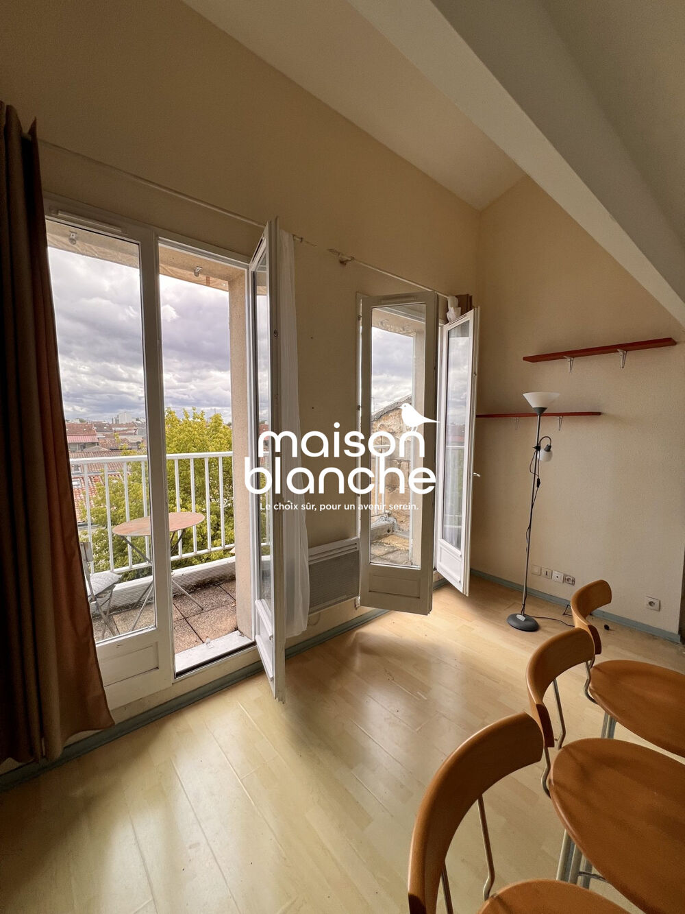 Location Appartement DUPLEX LUMINEUX BORDEAUX CENTRE Bordeaux