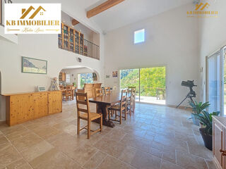  Maison � vendre 8 pi�ces 267 m�