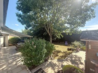  Maison  vendre 8 pices 160 m