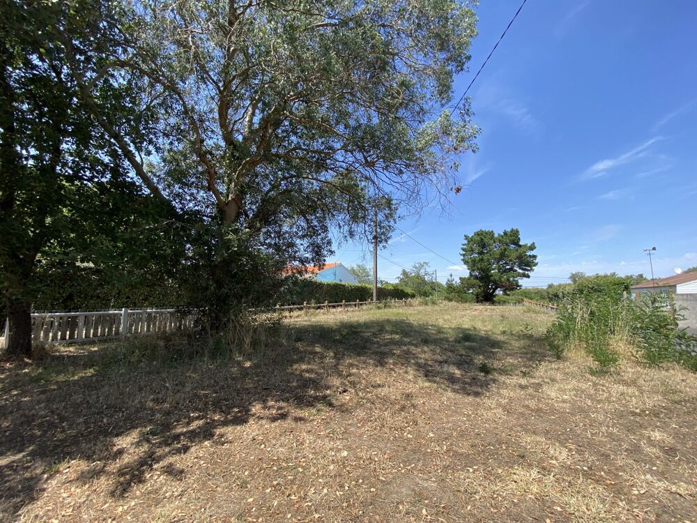 Vente Maison Rétro littoral, maison de 5 pièces sur terrain de 2717m² Brem-sur-mer