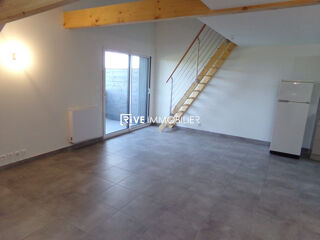  Appartement à louer 2 pièces 57 m²