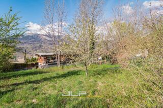  Terrain à vendre 679 m²