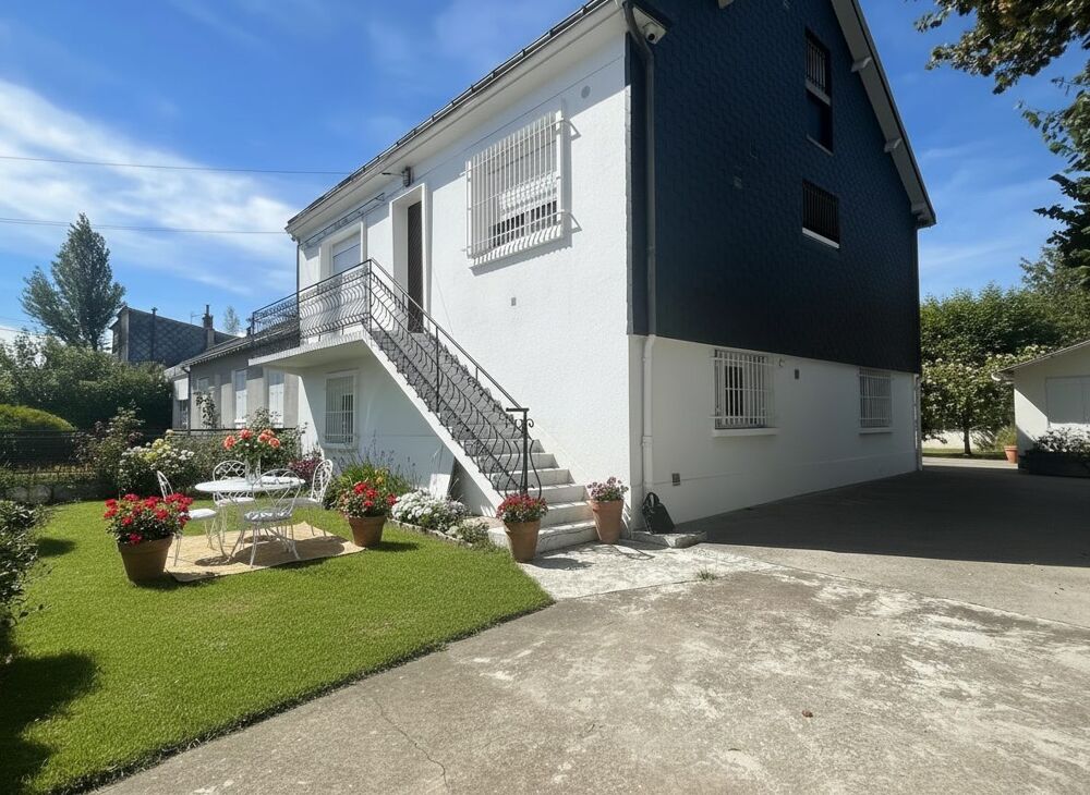MAISON AVEC BEAUX VOLUMES